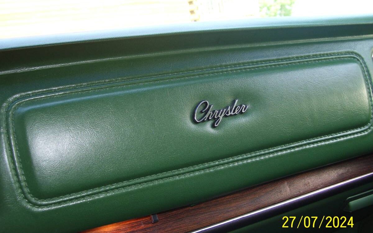 Chrysler-Newport-1978-6