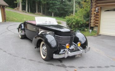 Cord-812-Phaeton-Cabriolet-1937-7