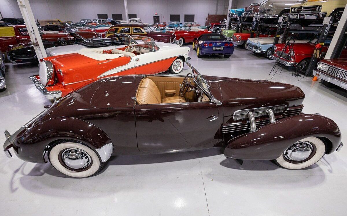 Cord-812-Supercharged-Sportsman-Cabriolet-Cabriolet-1937-7