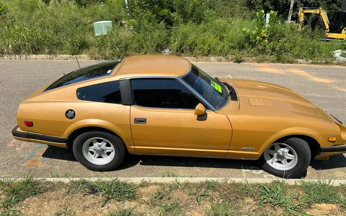 Datsun-280zx-1983-3