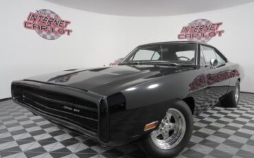 Dodge Charger  year1}