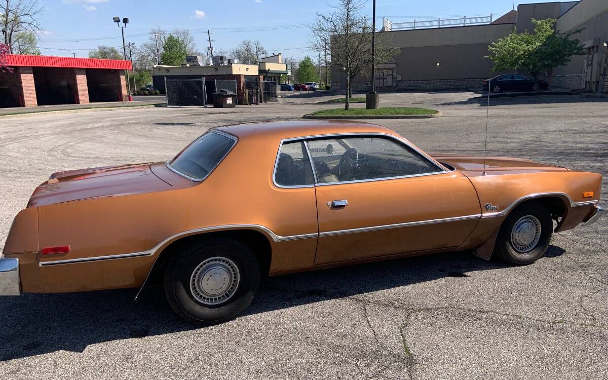 Dodge-Charger-1976-1