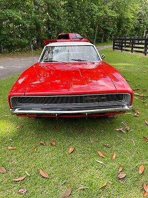 Dodge-Charger-Coupe-1968-1