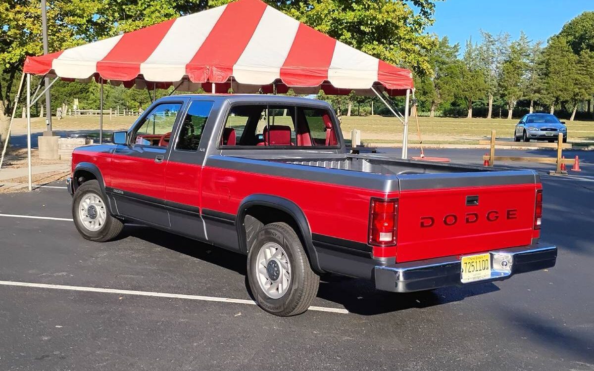 Dodge-Dakota-1992-1