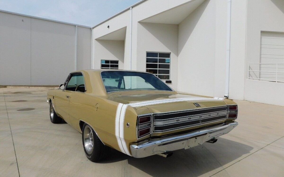 Dodge-Dart-1968-8