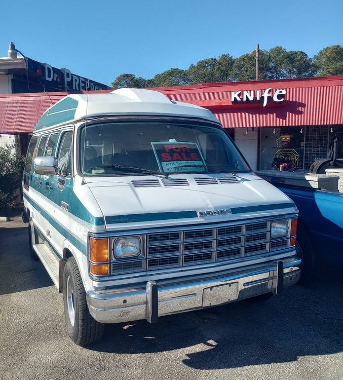 Dodge-High-top-custom-van-1992-8