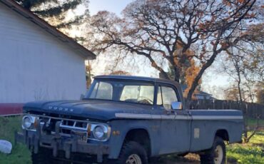 Dodge-Power-wagon-1968