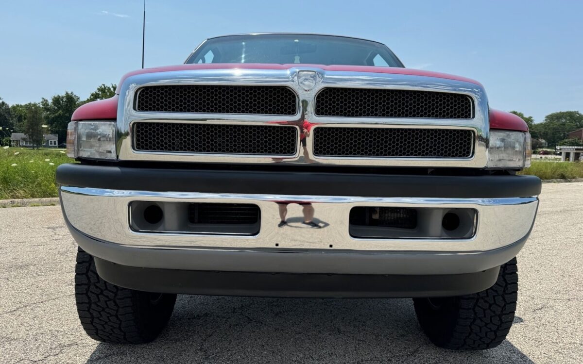 Dodge-Ram-2500-Pickup-1994-10