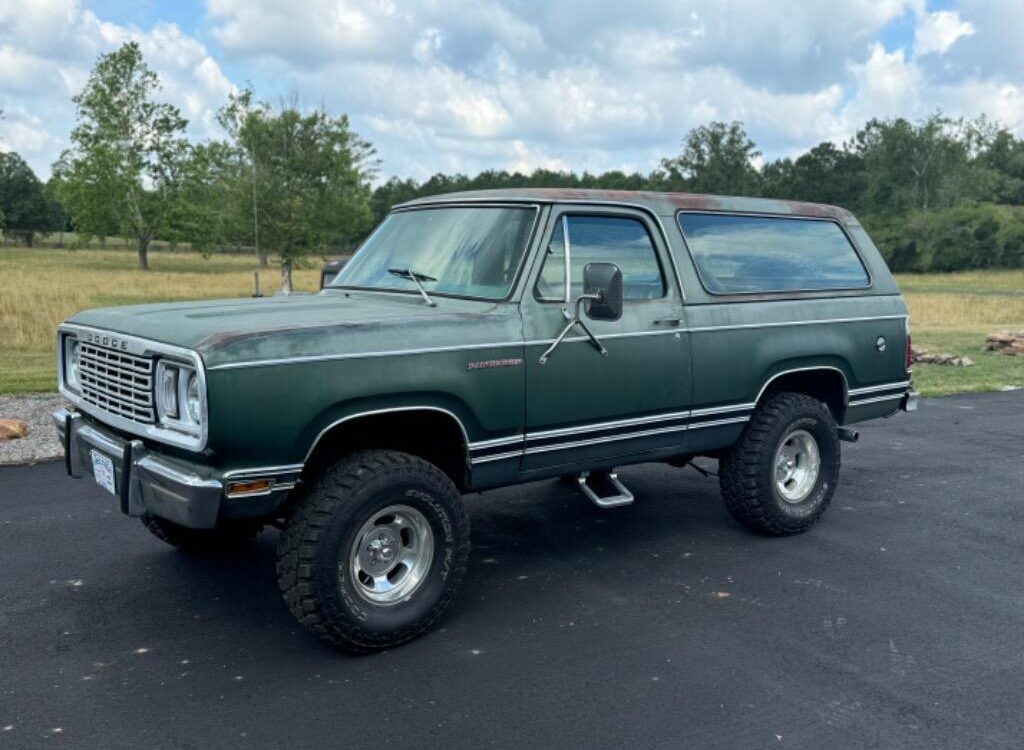 Dodge Ram Charger  1977