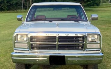 Dodge-W250-diesel-1991