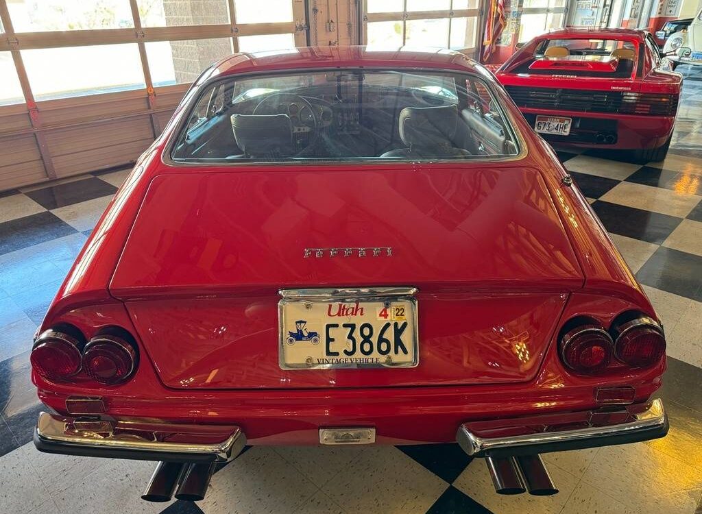 Ferrari-365-gtb4-daytona-coupe-1971-5