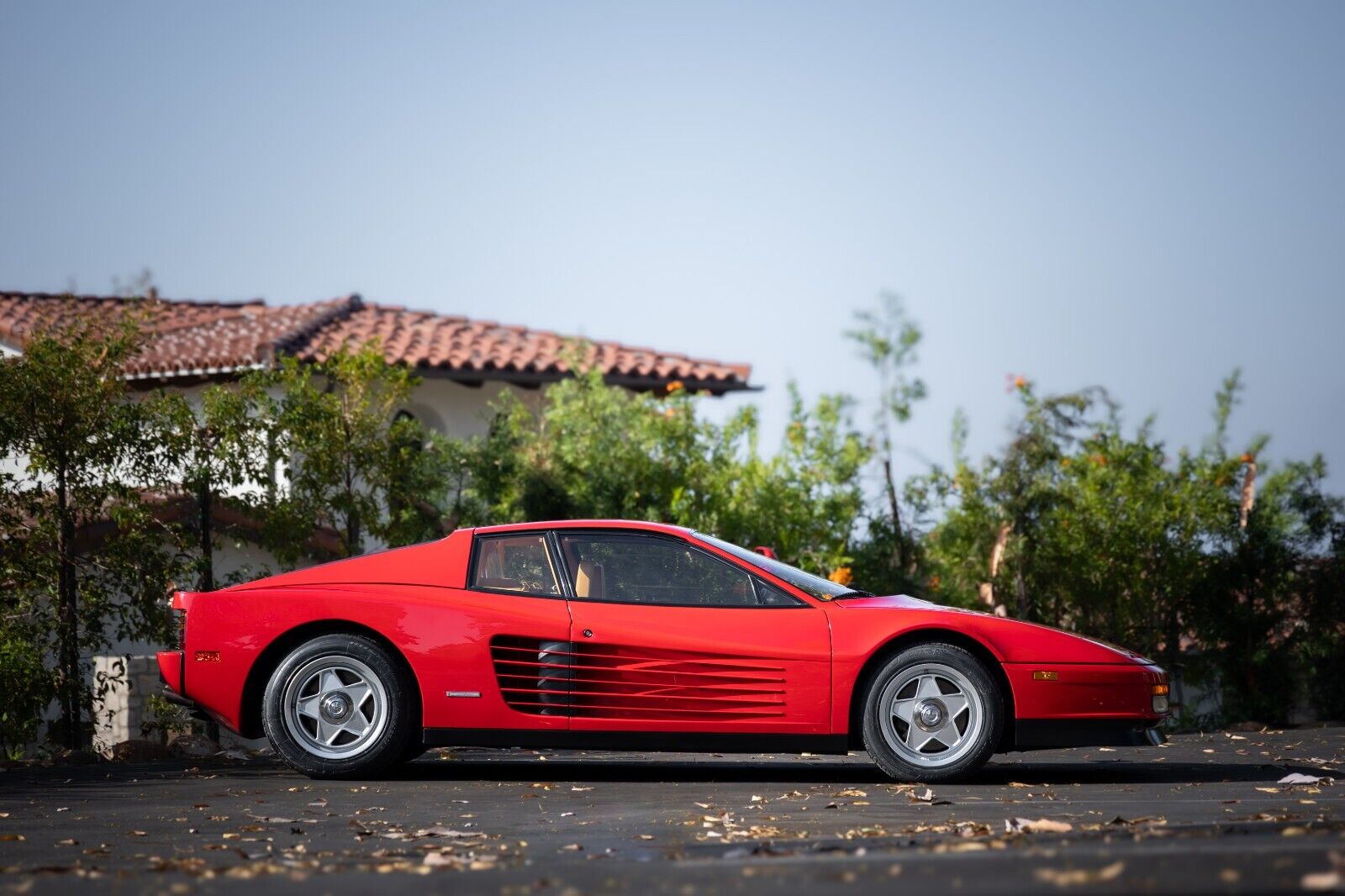 Ferrari-Testarossa-Coupe-1986-11