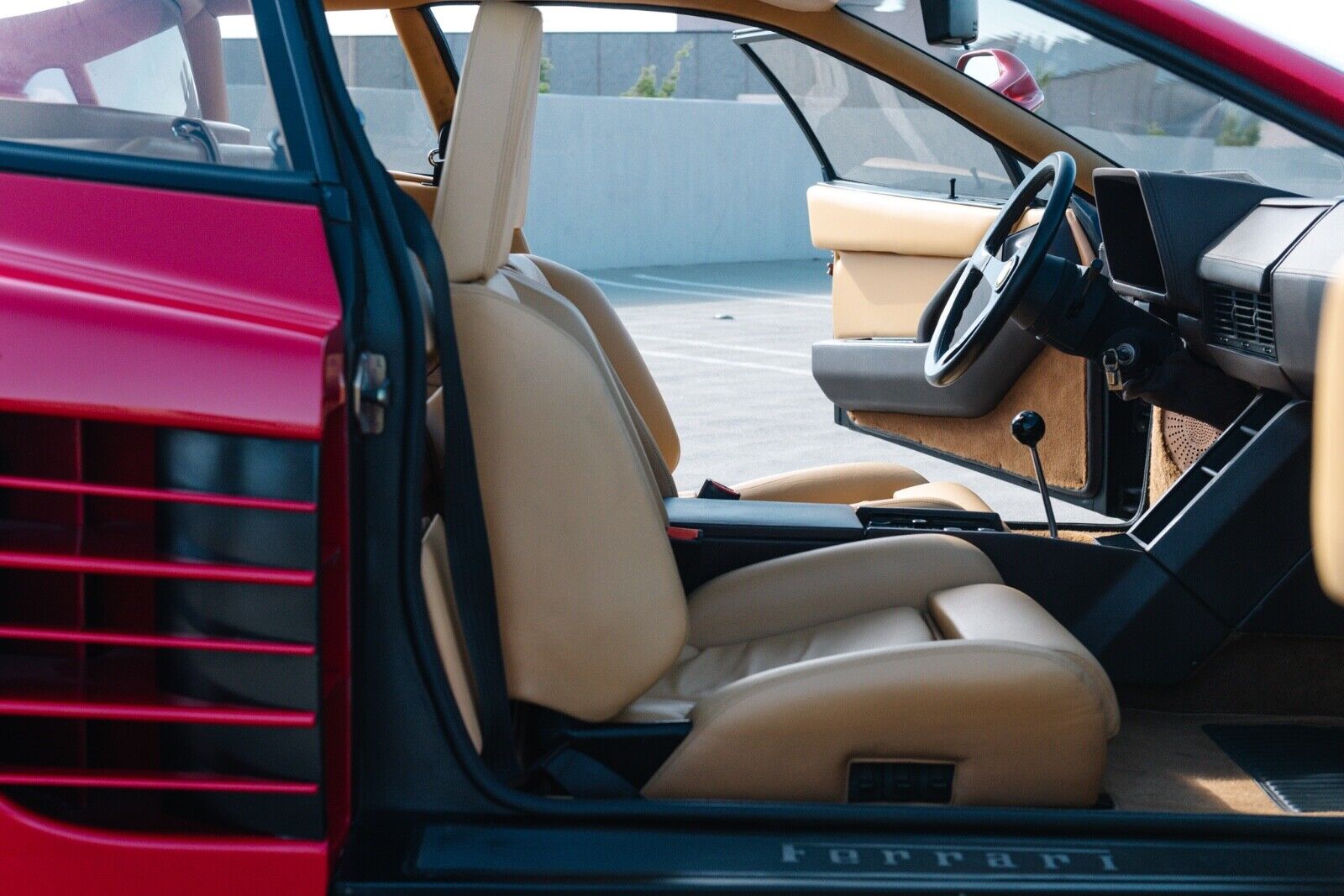 Ferrari-Testarossa-Coupe-1986-16