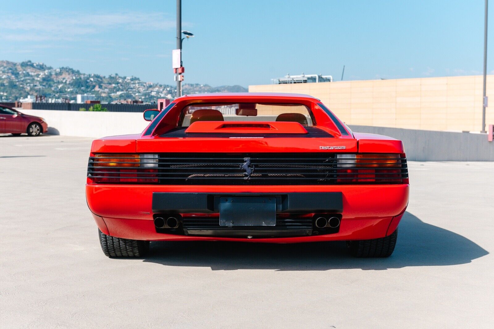 Ferrari-Testarossa-Coupe-1986-8