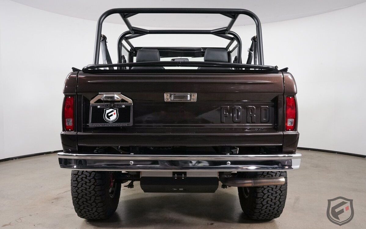 Ford-BRONCO-CUSTOM-HAND-BUILT-SUV-1968-7