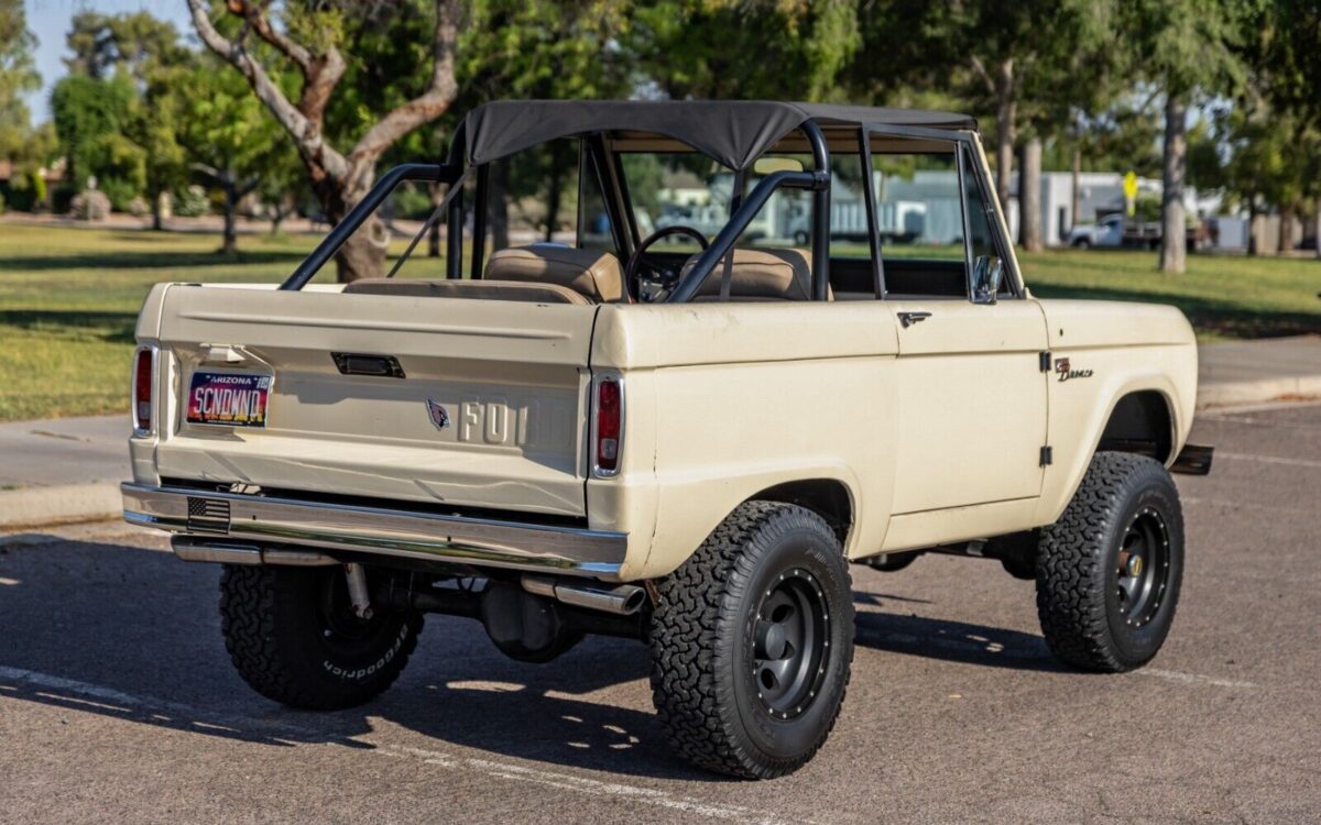 Ford-Bronco-1967-1