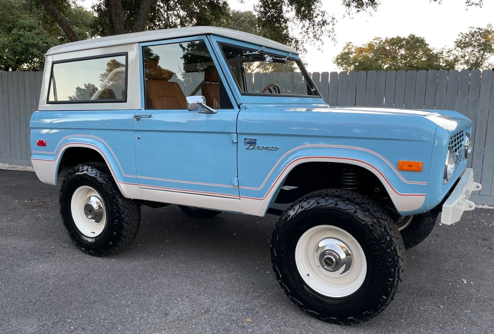 Ford-Bronco-1971-3