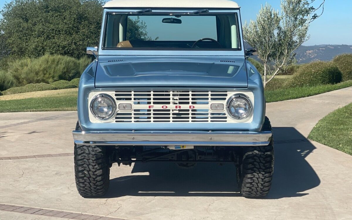 Ford-Bronco-1973-1