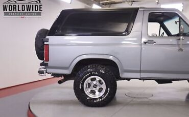 Ford-Bronco-1985-7