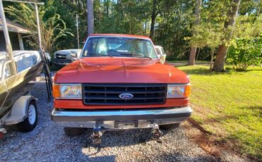 Ford-Bronco-1987-1