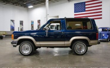 Ford-Bronco-1989-1