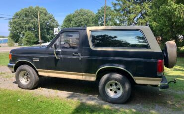 Ford-Bronco-1990-7