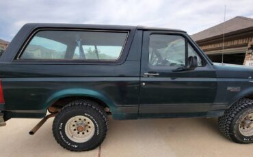 Ford-Bronco-1993-1