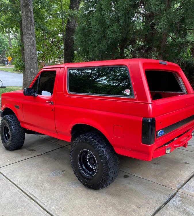 Ford-Bronco-1994-2