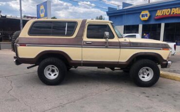 Ford-Bronco-4x4-1979-3