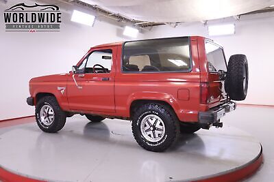 Ford-Bronco-II-1985-4