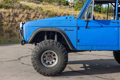 Ford-Bronco-SUV-1968-3