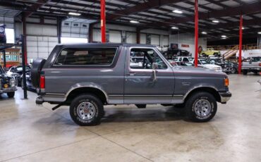 Ford-Bronco-SUV-1990-9