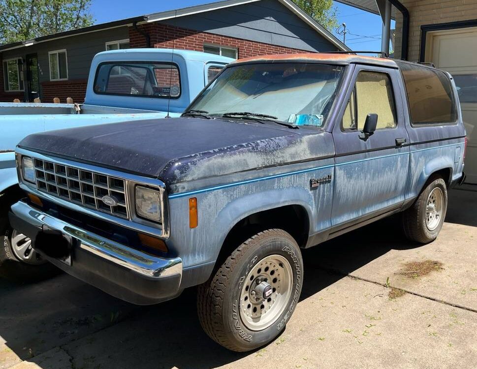 Ford-Bronco-ii-xlt-1988