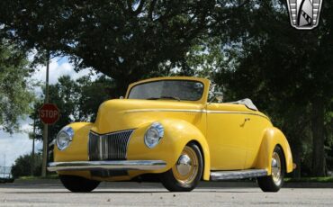 Ford-Custom-Cabriolet-1940-8