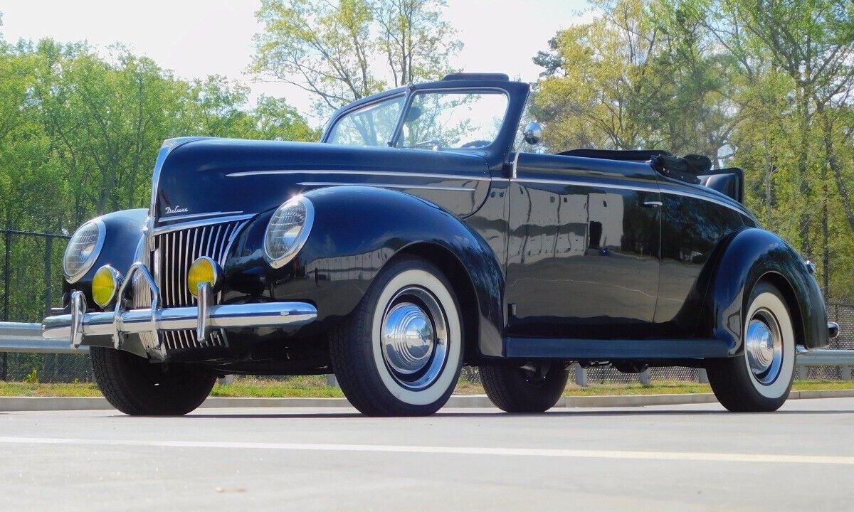 Ford-Deluxe-1939-7