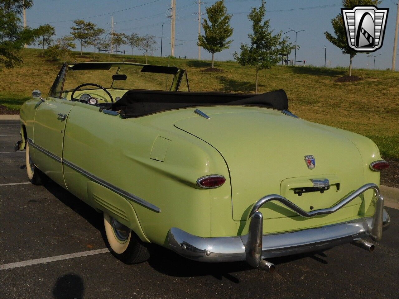 Ford-Deluxe-Cabriolet-1950-3