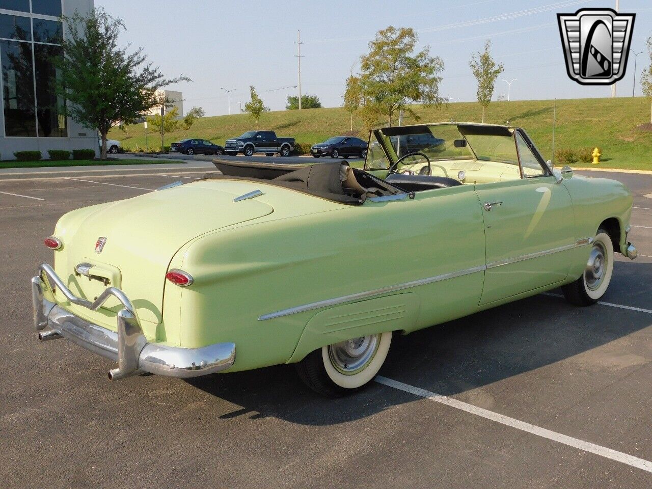 Ford-Deluxe-Cabriolet-1950-5