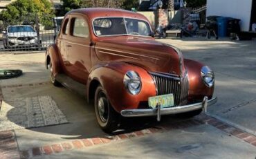 Ford-Deluxe-coup-1939-7