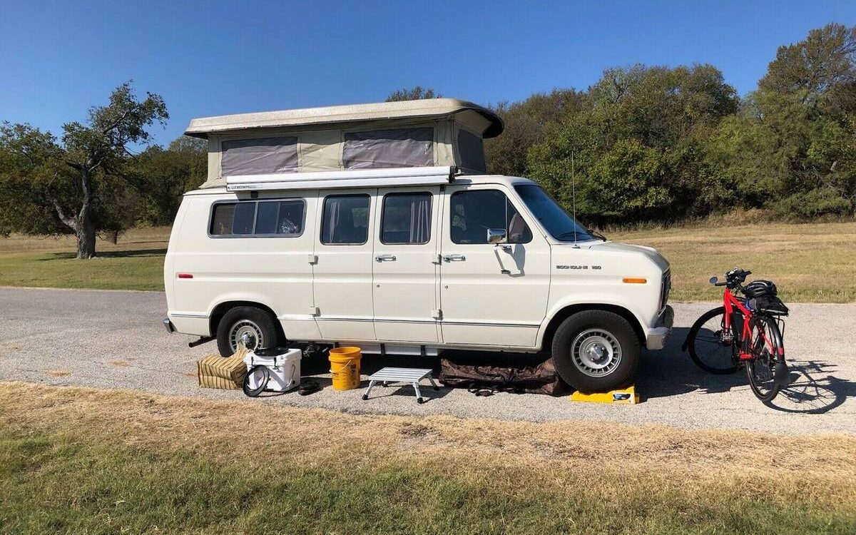 Ford-E-150-econoline-1990-7