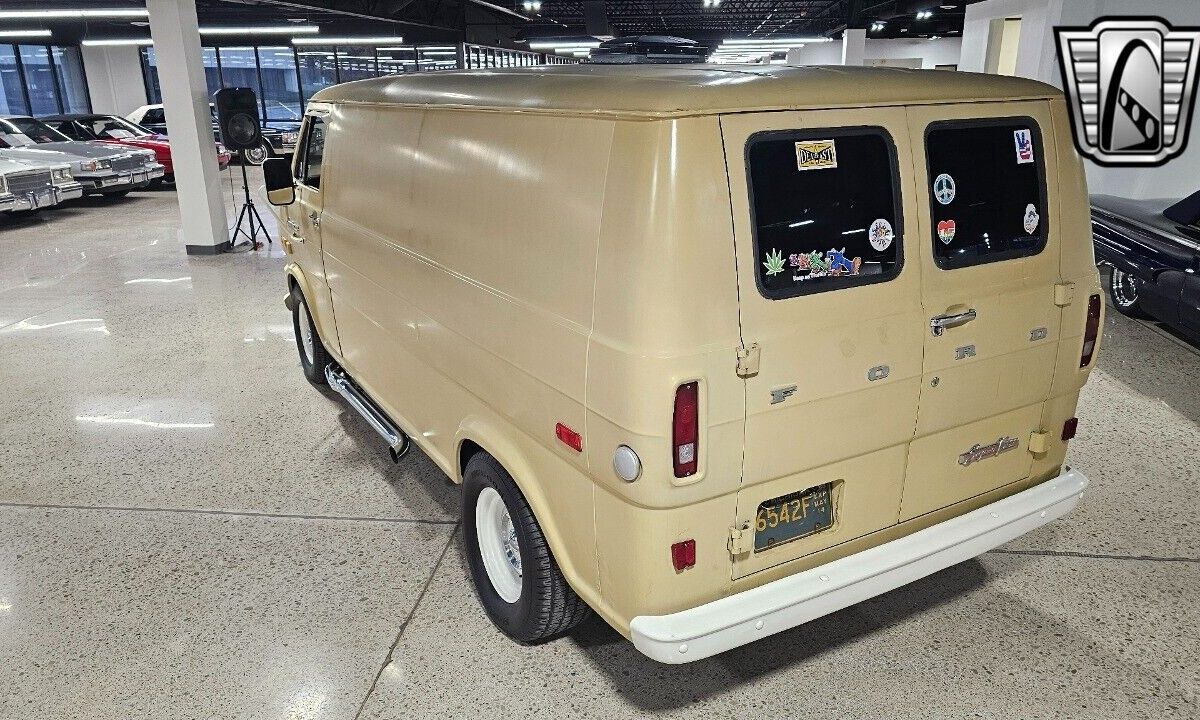 Ford-E-Series-Van-1973-3