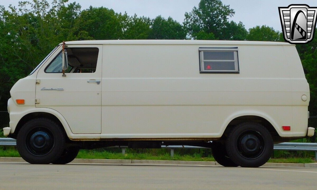 Ford-E-Series-Van-Cabriolet-1969-4