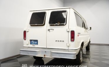 Ford-E-Series-Van-Van-1977-11