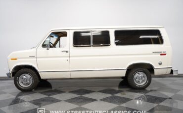 Ford-E-Series-Van-Van-1977-7