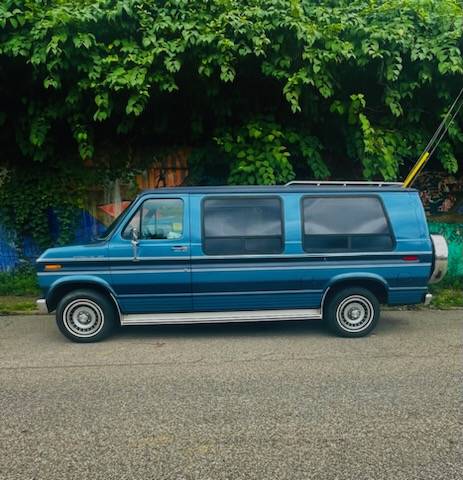 Ford-E150-econoline-1987-5