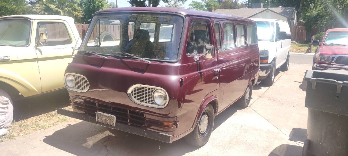 Ford-Econoline-1963