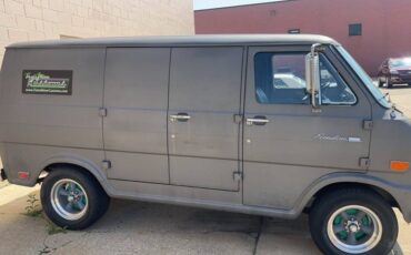 Ford-Econoline-1968-5