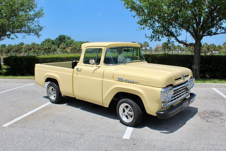 Ford-F-100-Pickup-1960-5