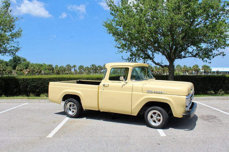 Ford F-100 Pickup 1960