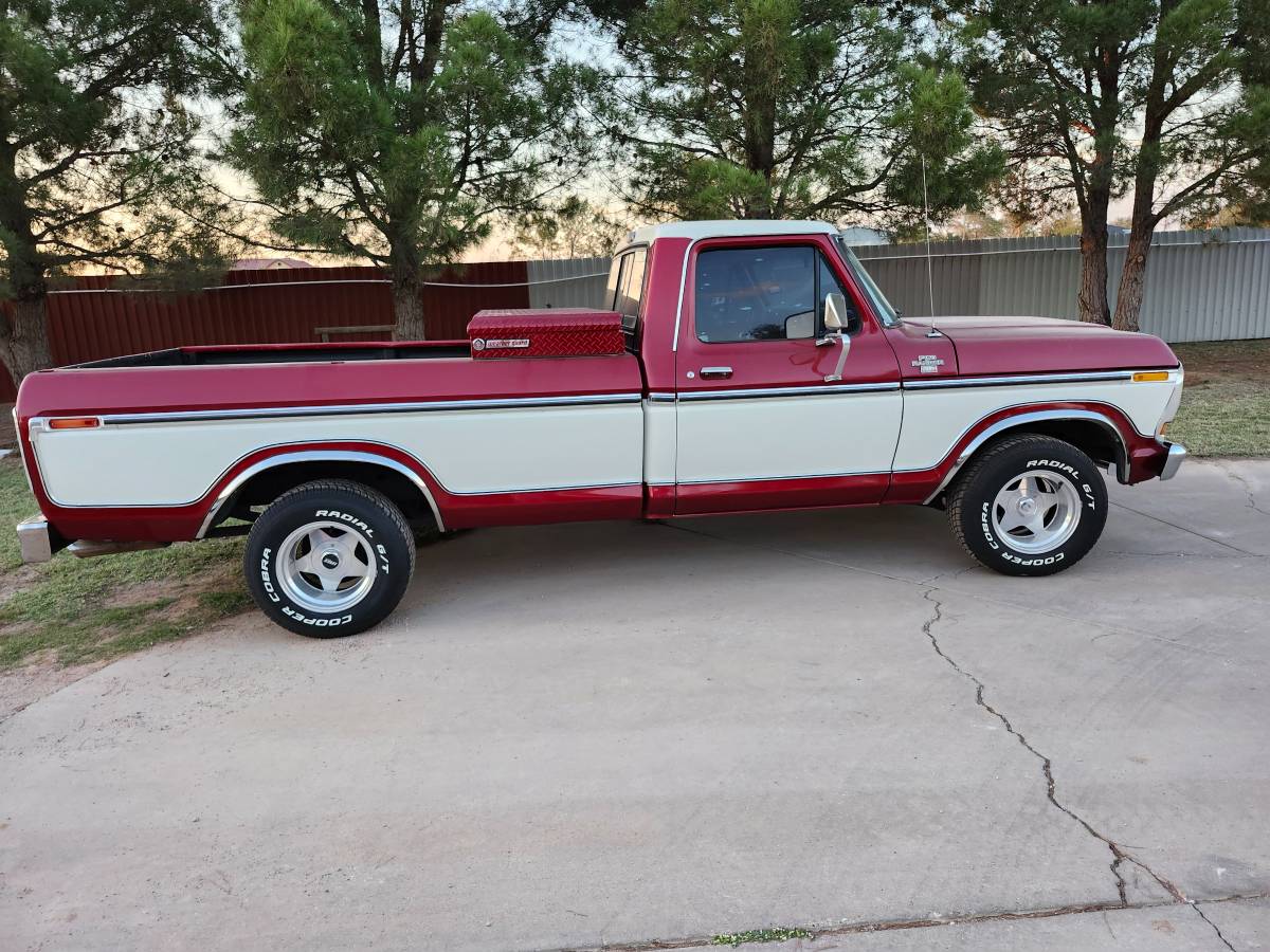 Ford-F-150-1977