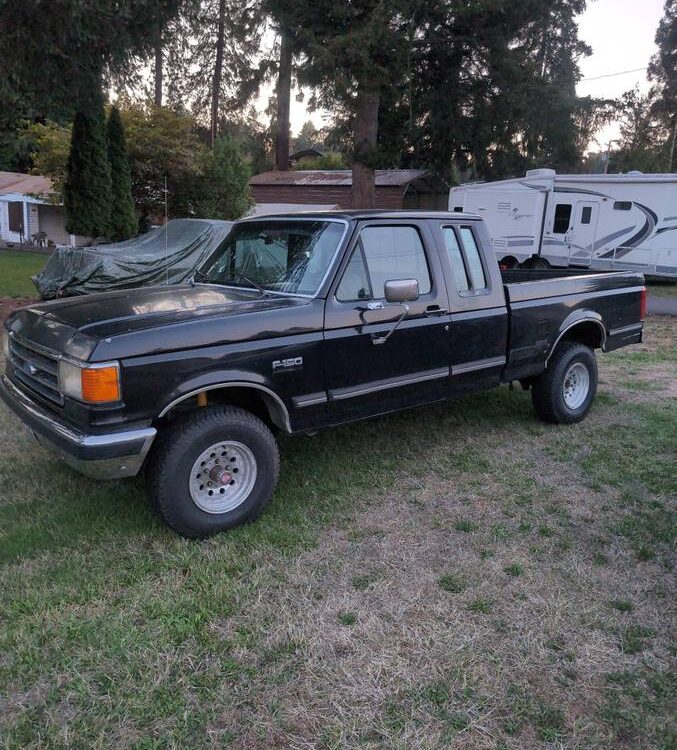 Ford-F-150-extra-cab-4x4-1990